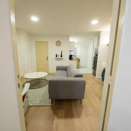 Emplacement Ideal, Maison Calme & Cosy Avec Cour Διαμέρισμα *