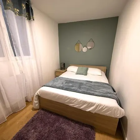 Emplacement Ideal, Maison Calme & Cosy Avec Cour Διαμέρισμα Σεν-Κεντέν